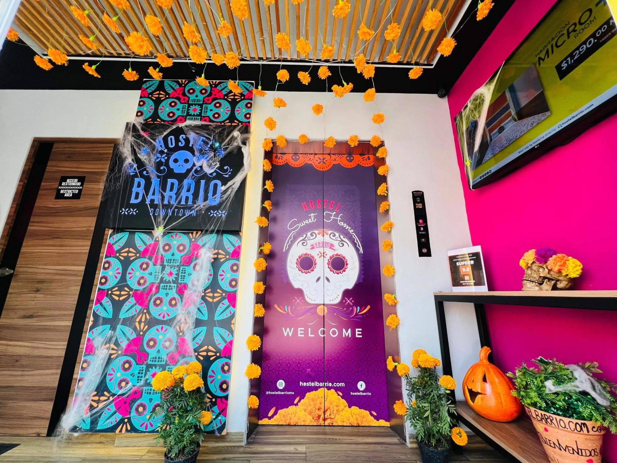 Barrio Downtown Mexico City Hostel Экстерьер фото